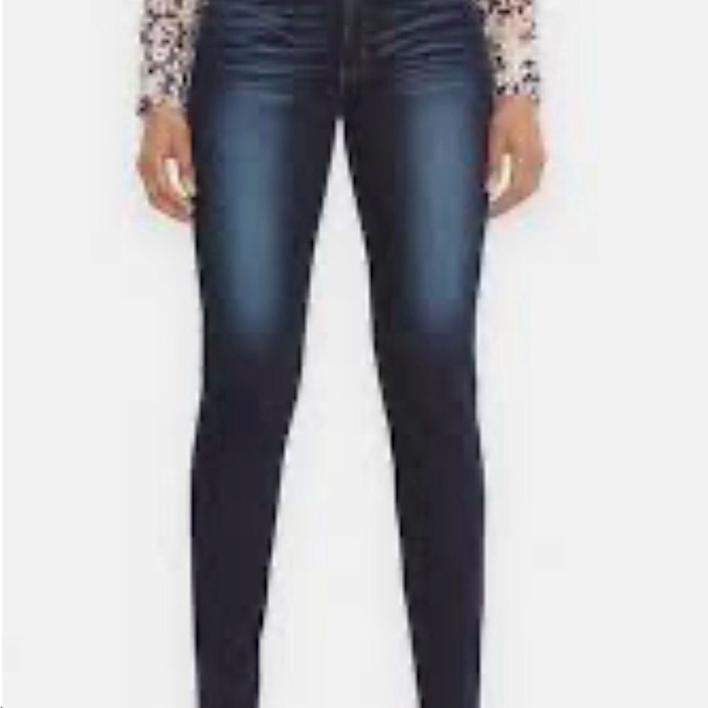 Levi’s bold curve low rise skinny jean pant 27”x32”